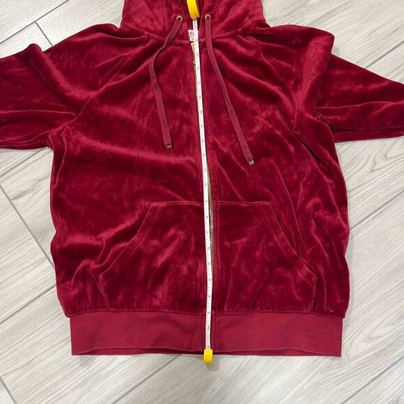 Juicy Couture Vintage Red Zipup Size Medium - Picture 5 of 5